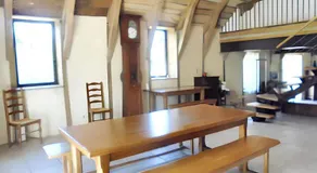 Maison spacieuse à Castelnau-de-Mandailles avec cheminée 250 m² - Image 4