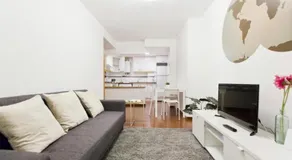 Modern apartment in Valencia 56 m² with air conditioning - Image 1