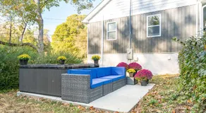 King Beds Hot Tub Arcade Gas Grill Firepit Winston - Image 5
