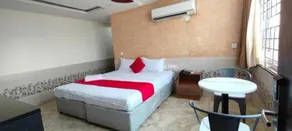 FabHotel Jaya Grand - Image 3