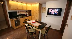 SUITE DEL VILLAGGIO - Image 4