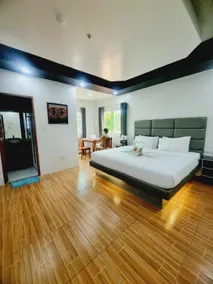 Dream Hotel - Image 2