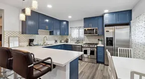 Modern City Ranch 3 bdrm Family Home Access by Dirt Road - Image 3