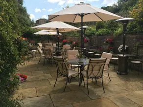 The White Hart - Image 3