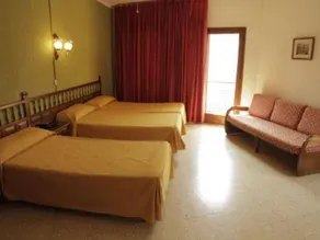 Hotel Proa-Astor - Image 2
