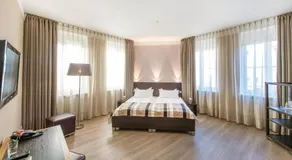 Altstadt Hotel & Café Koblenz - Image 2