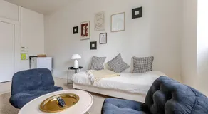LUXUEUX APPARTEMENT CENTRE VILLE - Image 2