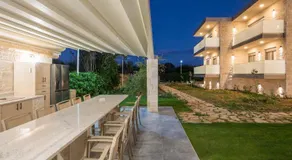 Armdin Seaview Villa 2 - Image 3