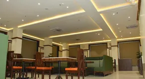 Hotel Regenta Blu - Image 5