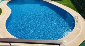 Apartamento con terraza y piscina en Malgrat de Mar - Image 2