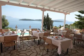 Red Tower Hotel - Image 5