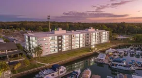 Marina Retreat - Image 3