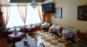 Hotel Can-Vic - Image 2