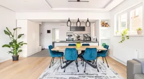 European heart 2-bedroom flat. - Image 3