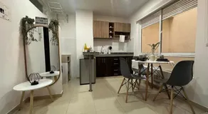 Apartamento entero bien ubicado en zona exclusiva wifi - Image 3