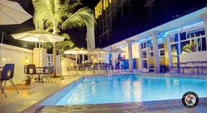 Woodpecker Resort Hotel - Image 3