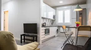 Luz y Diseño en Retiro - Apartamento de 4 Dormitorios - Image 2