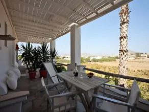 Paros Apartments - Image 3