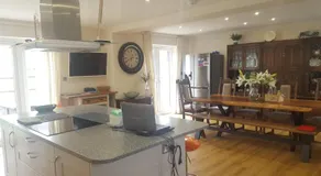 Home away from home - Image 3