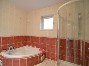 Casa Vacanze a Waimes con Piscina e Sauna - Image 1