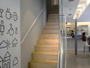 Khu Hotel - Image 4