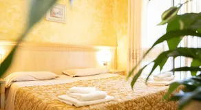 Mannu Hotel - Image 2