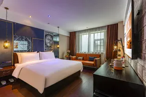 Orange Hotel Kunming Nanping Pedestrian Street - Image 2