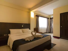 Hotel Yankin - Image 2