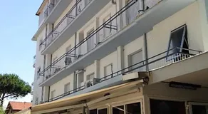 Hotel Madrid - Image 3