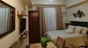 Miestee's Modern Luxe Retreat - Image 2