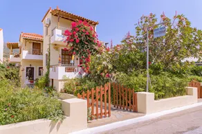 Maria Studios and Apartments - Image 3