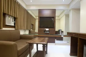 Hotel Adarsh Baug - Image 2