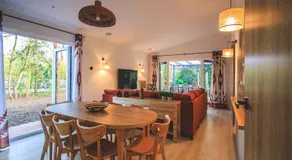 Modern holiday home with infrared sauna - Image 2