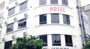 X9 Hotel - Image 5