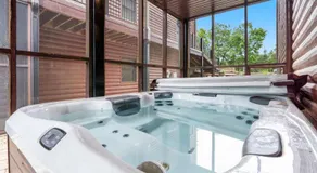Luxury Lakefront Chalet Resort 2 Pools FREE Amenities Dock MiniGolf Waterslide - Image 4