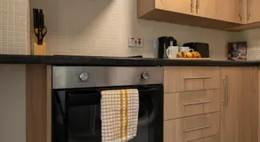 3 bedroom Cannock flat ideal for groups - Image 4