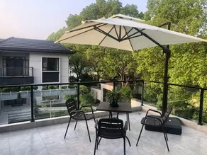 Donghu Family Travel Homestay - Image 3