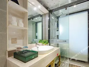 Four Seasons To Shu Hotel - Image 5