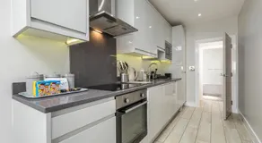 Elm House - Image 4
