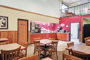 Hotel Rogers Minnesota - Image 4