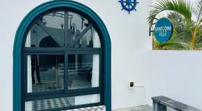 Santorini homestay Hải Tiến - Image 5