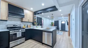 Hamilton Ontario 2 BR Wi-Fi Workspaces Near Ottawa - Image 3