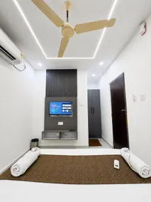 HOTEL LIME WOOD - Image 3