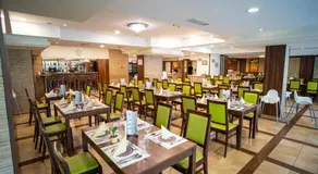 Wellness Hotel Gyula - Image 4