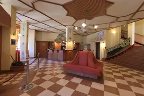 Palace Pontedilegno - Image 3