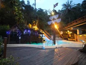 Cocos Hot Spring Hotel - Image 5