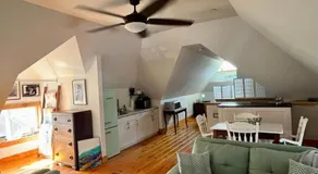 The Lakeview Loft - Image 2