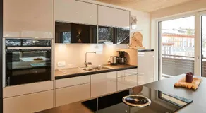 Apart Sailer - Image 3