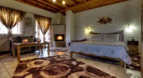 Toula Rooms - Image 2