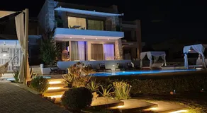 Made of Blue luxury suites collection - Image 3